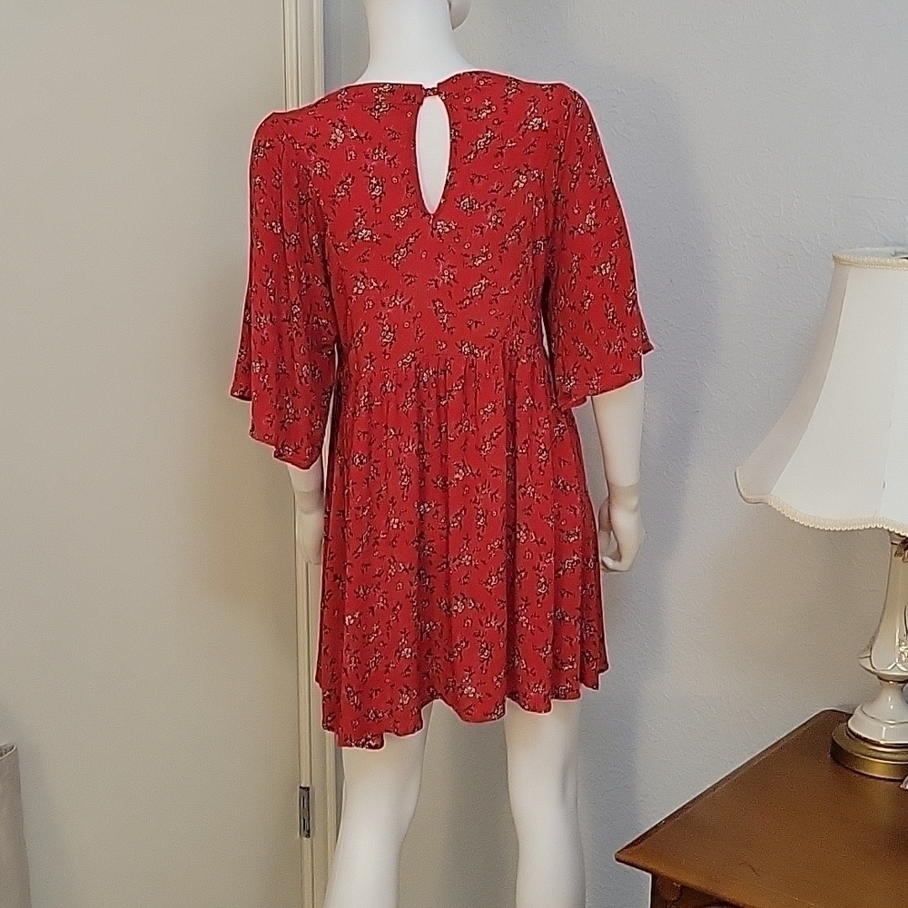 WONDERLY Red Ditsy Floral Mexican Embroidered Mini Trapeze Fiesta Dress - Picture 7 of 9
